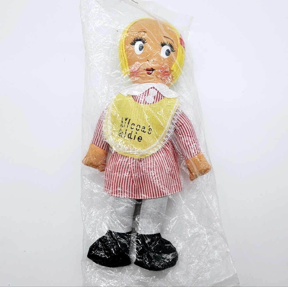 VINTAGE | 50's Hilcoa's Goldie advertising doll